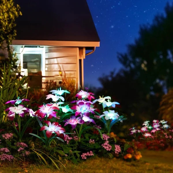 SolarBlossom – Magisches Gartenlicht mit Blütendesign