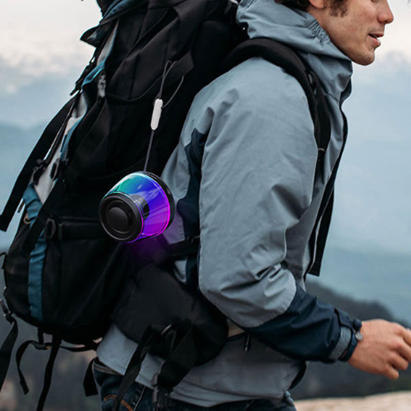 MagniSound™ - Magnetischer Mini-Bluetooth-Lautsprecher mit RGB-Licht