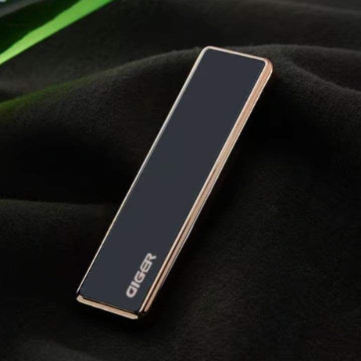 Winddichtes USB-Feuerzeug – Wiederaufladbar & Flammenlos