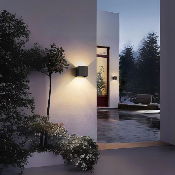 1+1 Gratis | LED-Wandlampe – Drahtlos, wiederaufladbar & mit Sensor