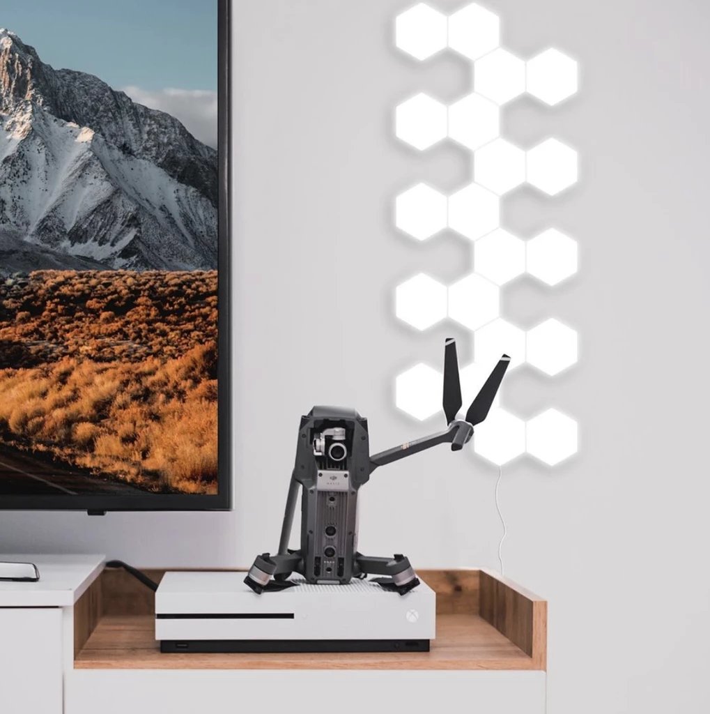 1+1 GRATIS | LumaHexa™ Verwandeln Sie jede Wand in ein atemberaubendes, stimmungsvoll perfektes Leuchtspiel