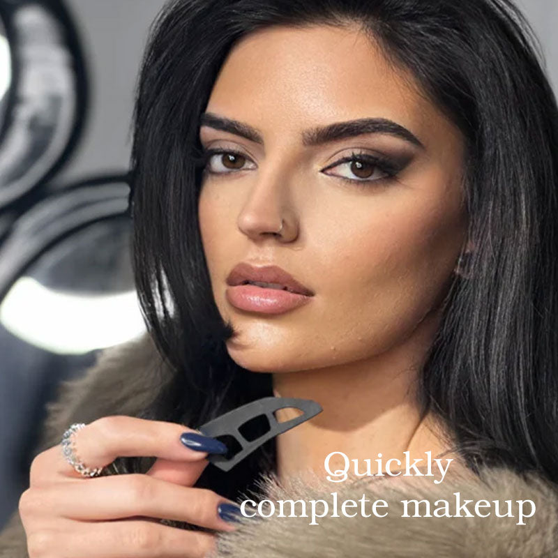 Hilfe beim Augen-Make-up