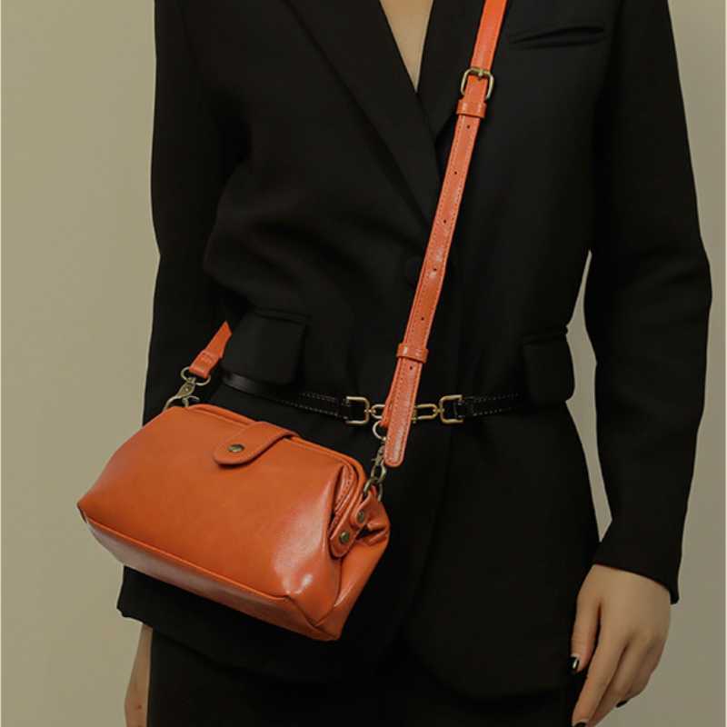 Vicky's™ | Handgefertigte Leder Retro-Tasche