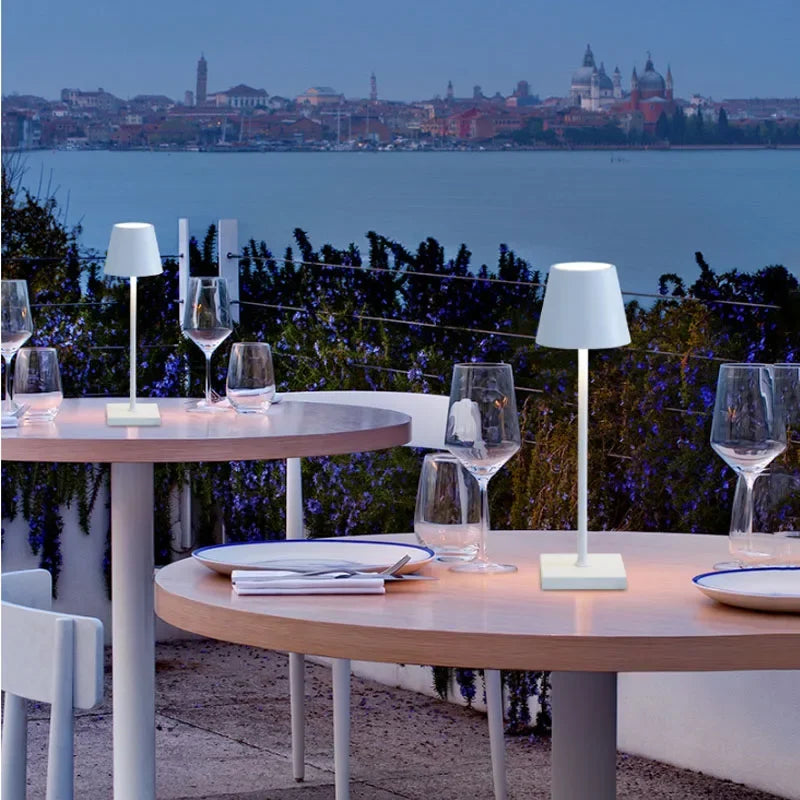 Kabellose LED-Tischlampe™ - USB Aufladbar + 3 Stufen dimmbar