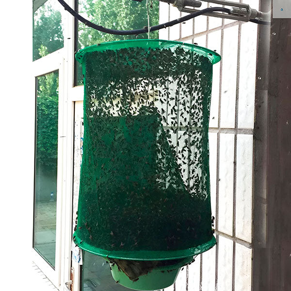 FlyCage – Schluss mit Fliegen in Garten und Haus