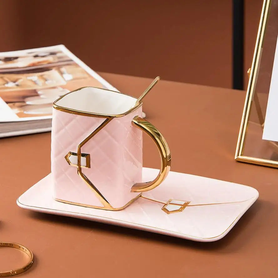 ToteCup™ | Nordisch inspiriertes Becherset für ein modisches Trink- und Serviererlebnis