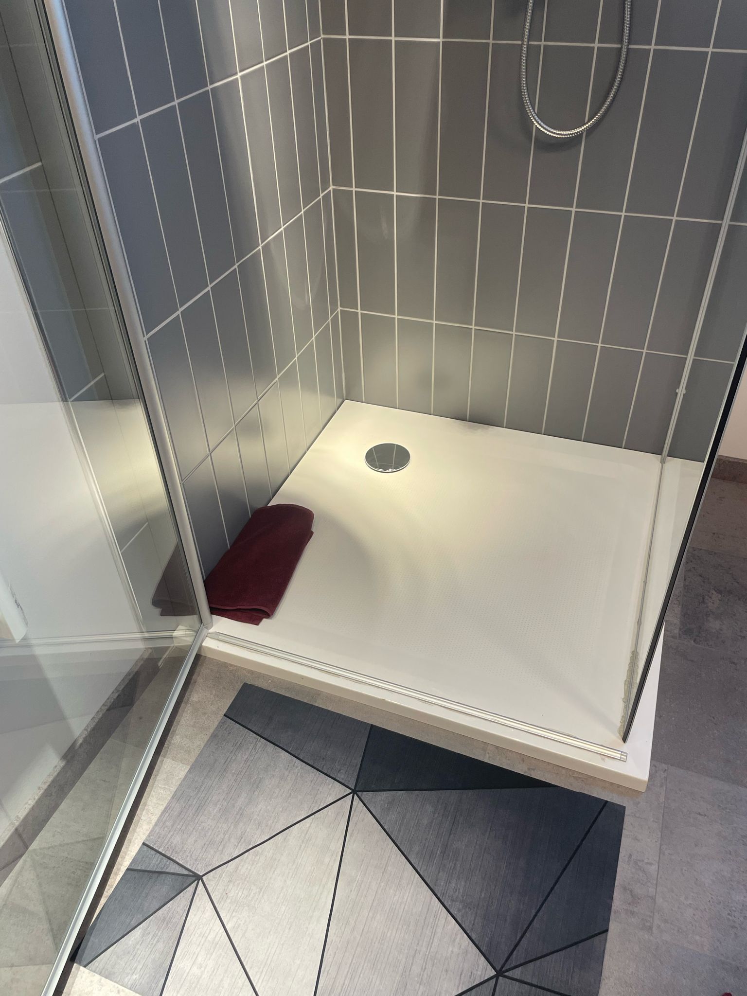 DryLux™ Badematte – Für ein sauberes und trockenes Badezimmer-Erlebnis