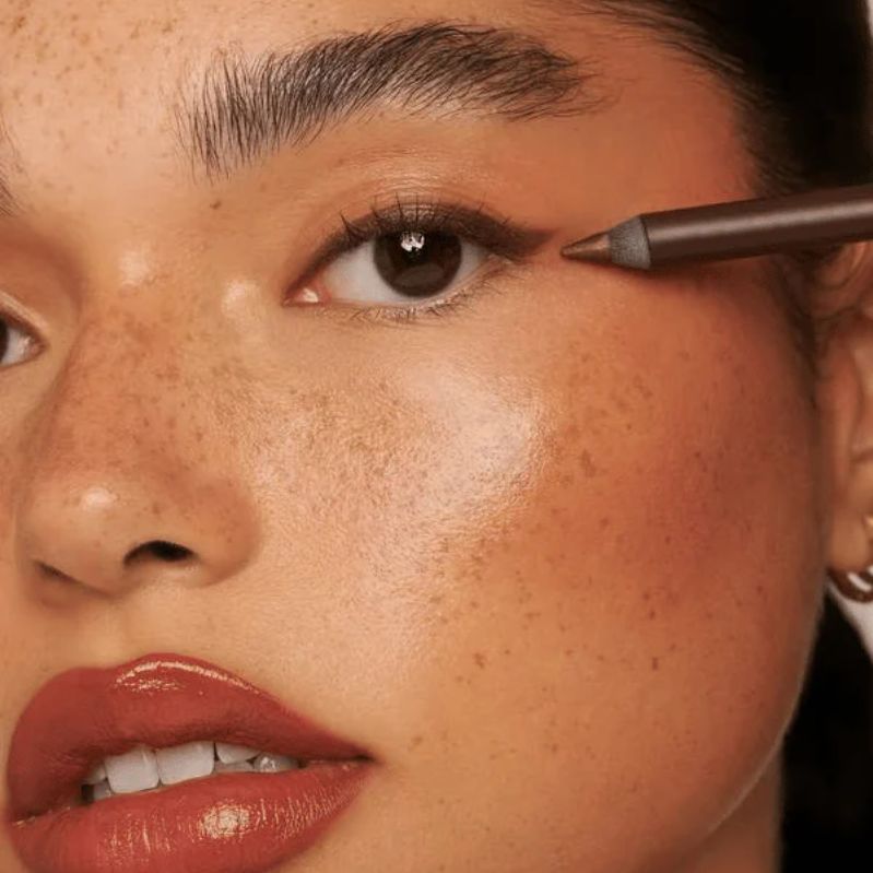 1+1 GRATIS | Luvona™ Eyeliner, der Hitze, Schweiß und Tränen Trotzt