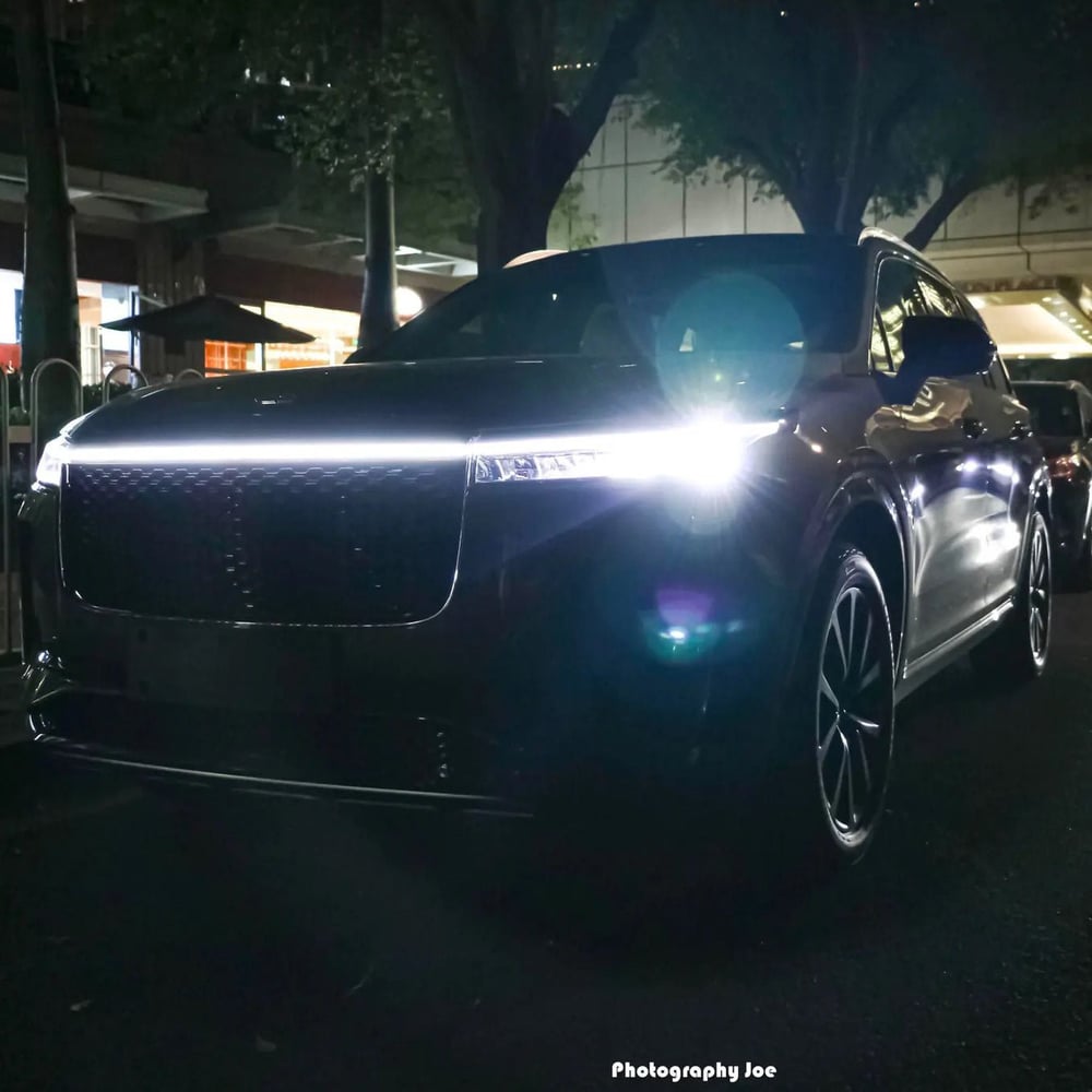 LumaFlow™ HoodBeam-Kit — Entfache atemberaubenden Stil bei jedem Motorstart