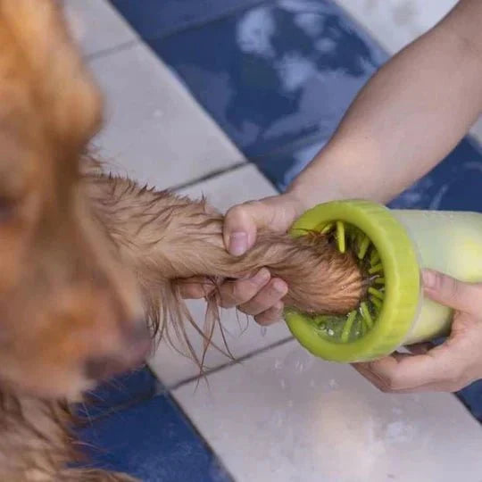 ClawCleaner™ - Keine schmutzigen Hundepfotenabdrücke mehr!