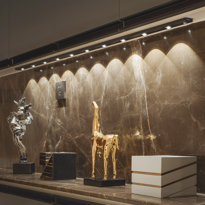 IlluminatePro - Bewegungsabhängige LED-Beleuchtung