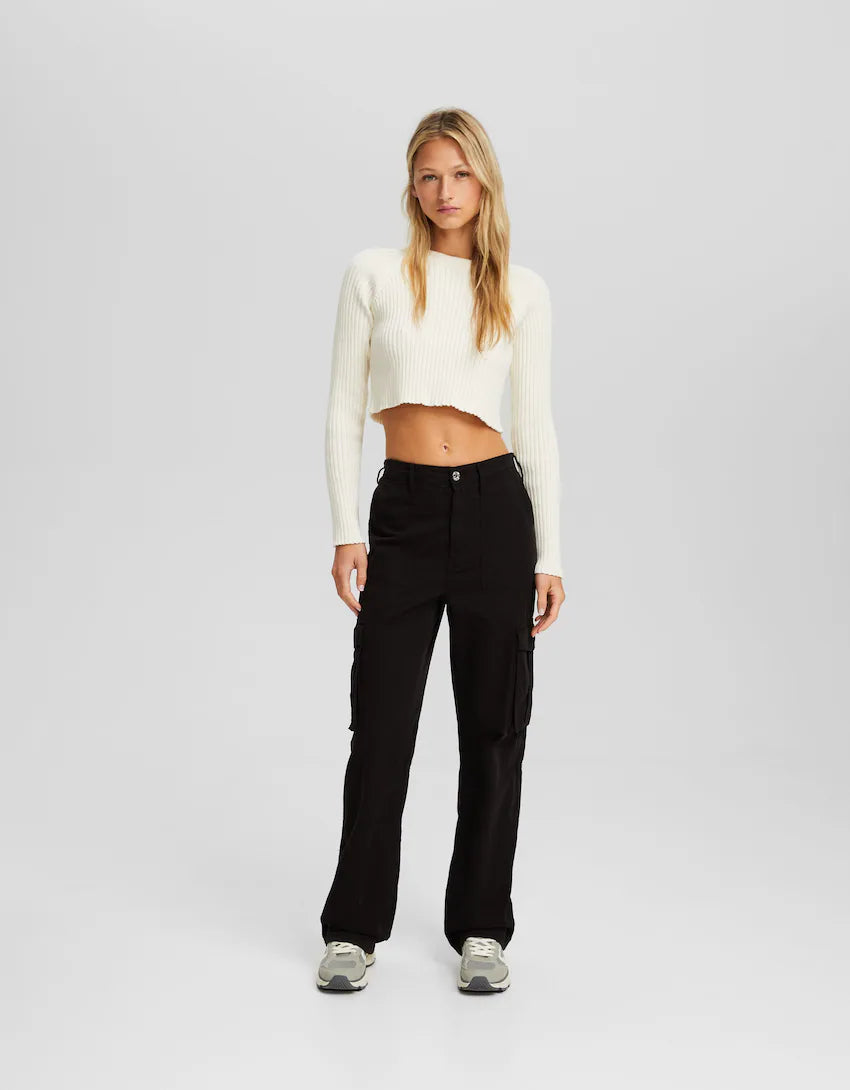 Verstellbare Cargo-Hose in gerader Passform™ - Erweitern Sie Ihre Garderobe mit dieser praktischen und modischen Hose