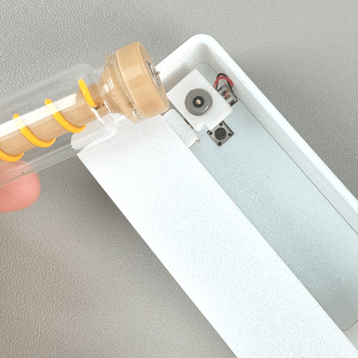 MagnetoLamp™ - 3D-gedruckte magnetische Ejektions-Nachtlampe