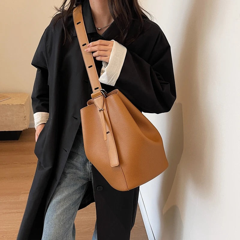 Blanca™ - Vielseitige Ledertasche