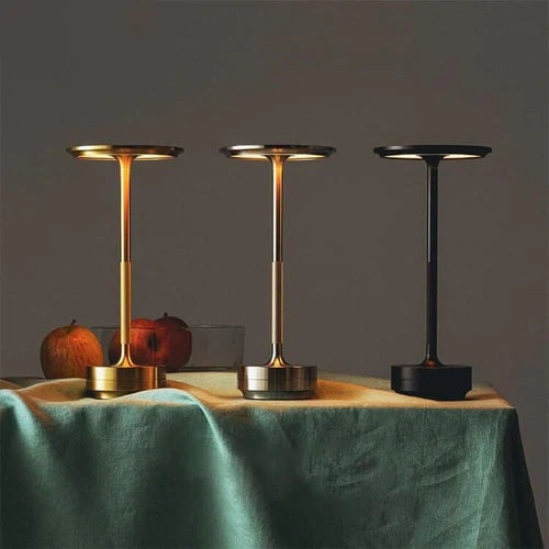 Kabellose Tischlampe NovaLume | Dimmbar & Wiederaufladbar | 3 Lichtfarben | Edles Metall-Design