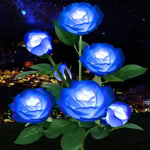 RoseGlow – Romantische Gartenbeleuchtung ganz ohne Strom