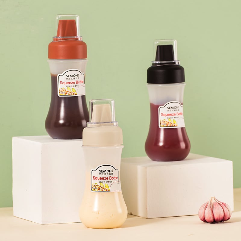 Mehrloch-Squeeze-Flasche für Gewürze
