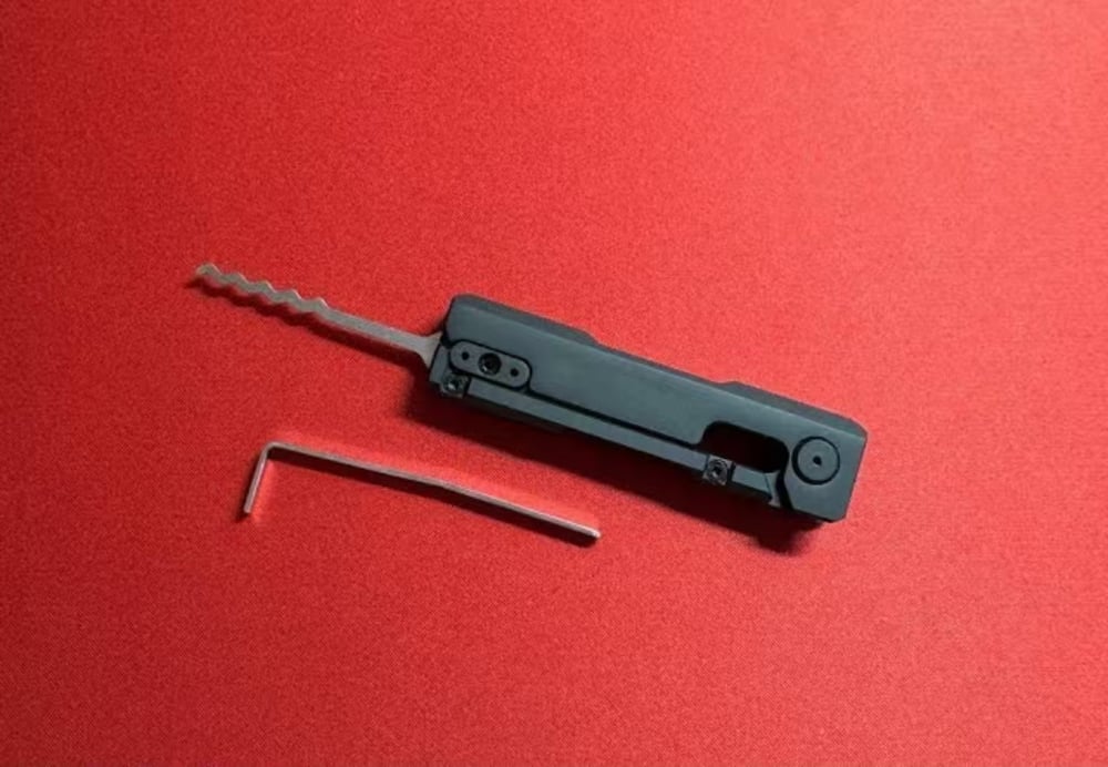 SlipKey™ – Sofortige Freiheit und jedes verschlossene Türschloss überlisten