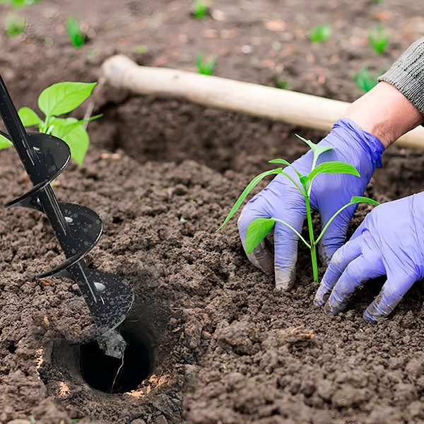 PlantDrill – Pflanzlöcher in Sekunden statt in Minuten