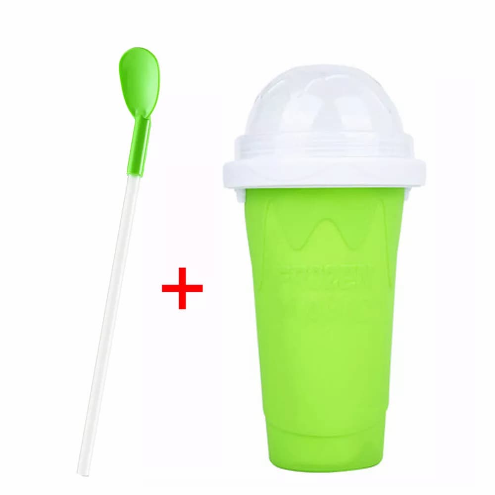 IceSplash™ - Slushy-Becher zum Quetschen