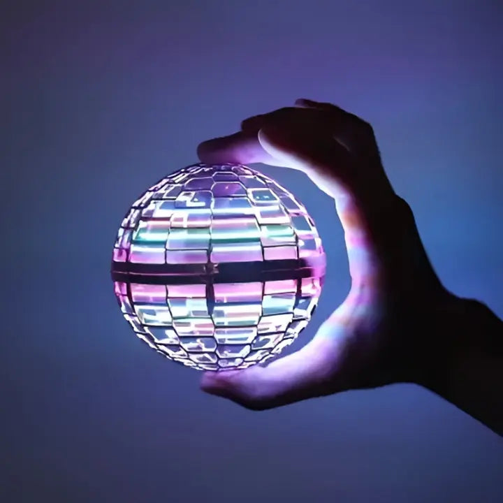 1+1 Gratis | GlowOrbit™ Endloser Spaß Mit Schillernder Light-Up Bumerang-Action