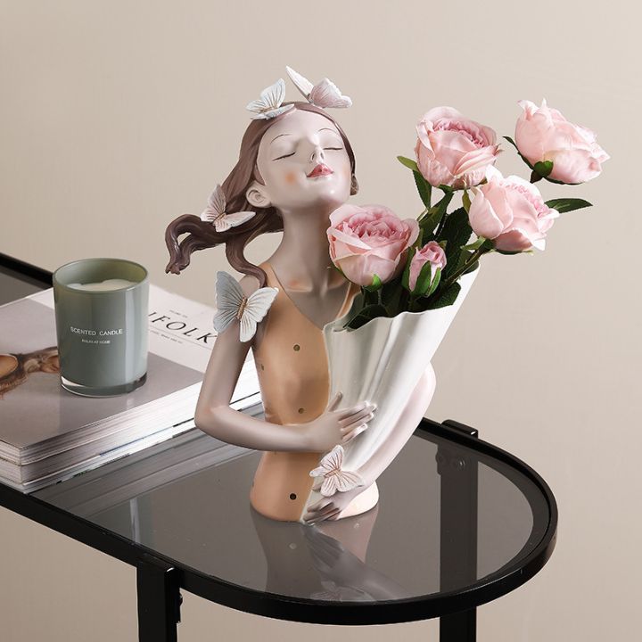 Keramikvase Schmetterlingsmädchen – Elegante & moderne Blumenvase