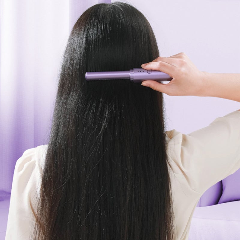 SilkWave™ Mini Stylingbürste – Glanz, Geschmeidigkeit und Selbstvertrauen für unterwegs