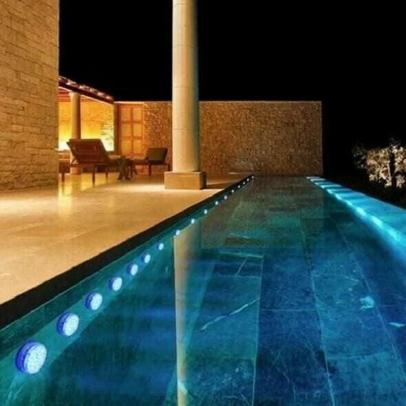 1+1 GRATIS | Unterwasser-LED-Poollichter – Wasserdicht & Fernbedienung