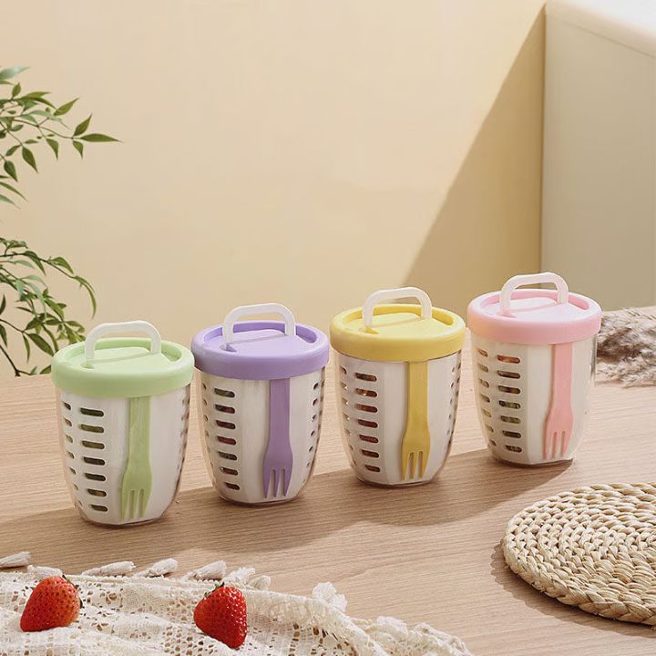 Fruchtbecher mit Sieb & Gabel – Auslaufsichere