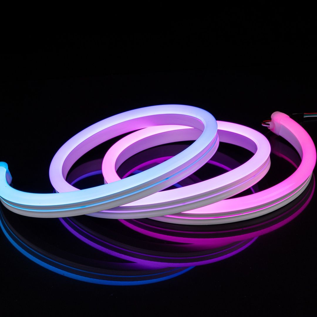 LumaWave™ – Erwecke deinen Raum mit Farbe zum Leben, die sich deiner Stimmung anpasst