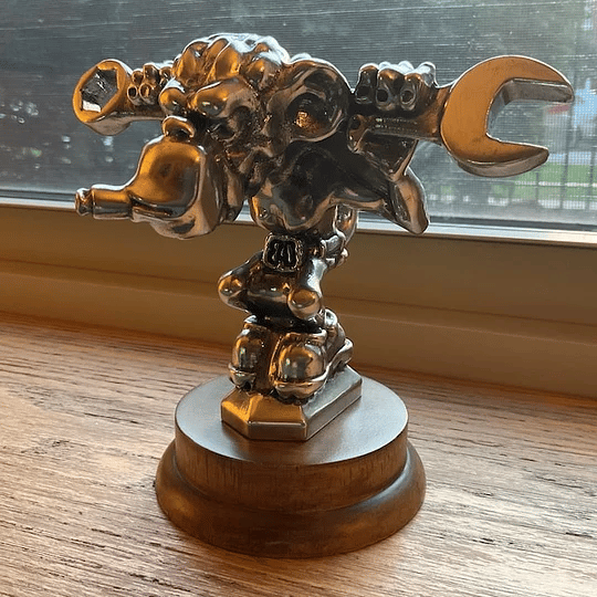 SkullShot™ - Kühlerfigur