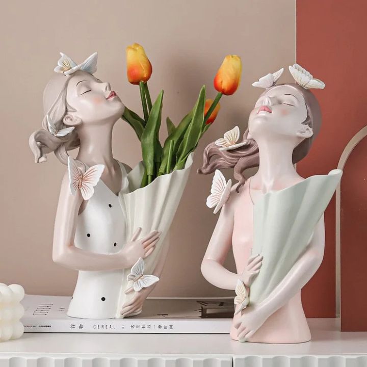 Keramikvase Schmetterlingsmädchen – Elegante & moderne Blumenvase