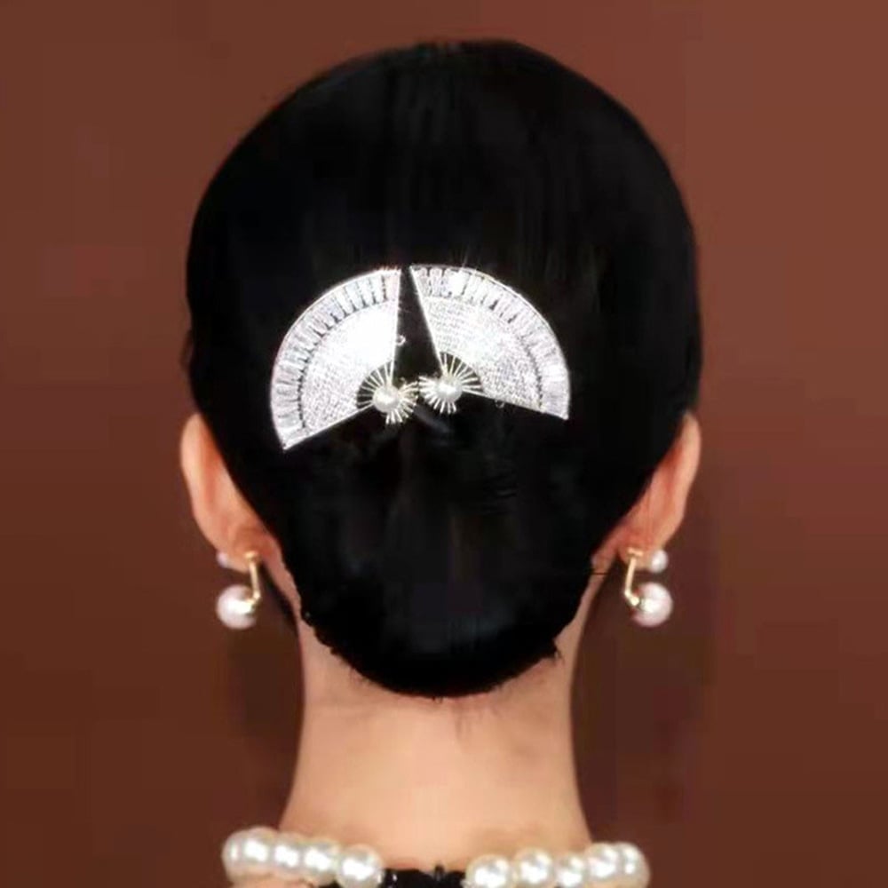 Ins Stil Eleganter Haarkurbel für müheloses Stylen