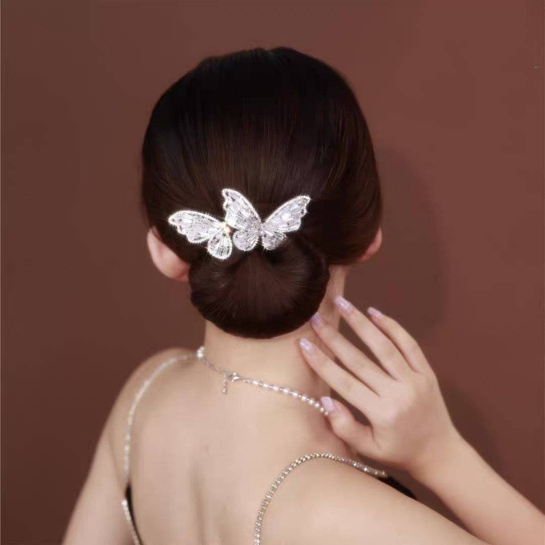 Ins Stil Eleganter Haarkurbel für müheloses Stylen