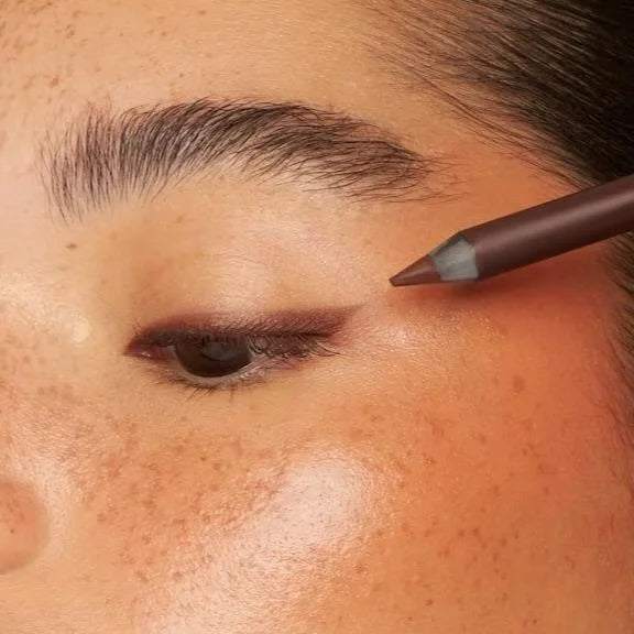 1+1 GRATIS | Lang anhaltender Eyeliner-Stift™ — Den ganzen Tag scharf bleiben mit perfekt definiertem, wetterfestem Beauty-Look