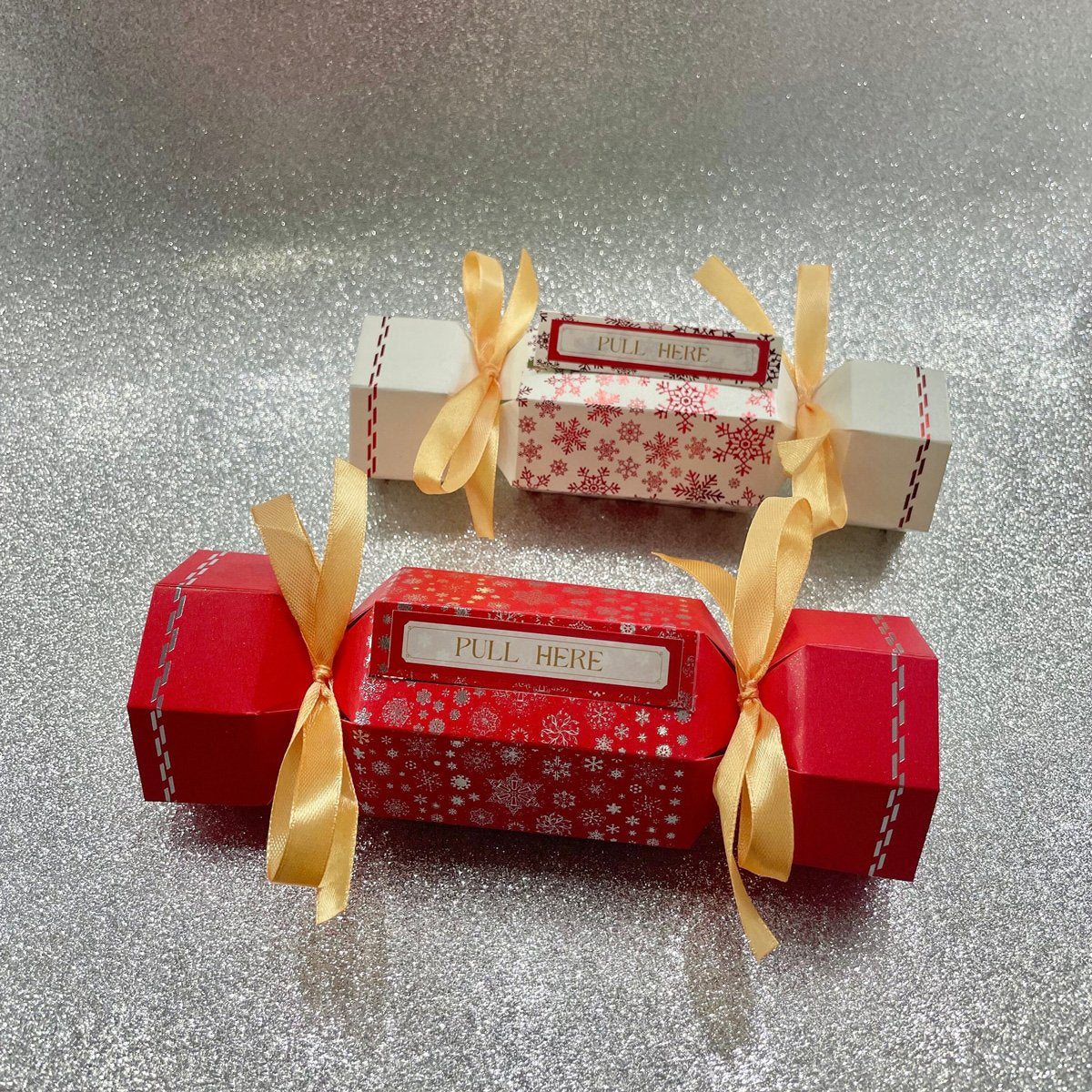 1+1 GRATIS | PullGift™ – Entdecken Sie herzliche Freude bei jeder magischen Geldenthüllung!