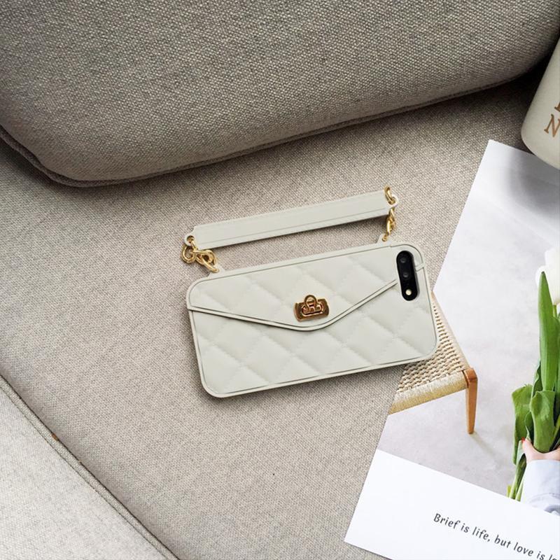 ChicHülle | Stilvolle Handtaschen-Handyhülle mit Kettenriemen