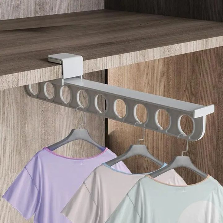 Platzsparender Kleiderschrank-Organizer