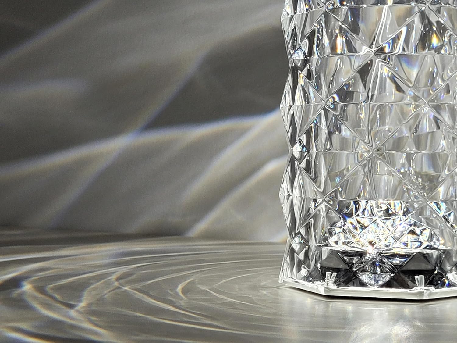 CrystalLampe™ - Eine einzigartige Lampe und Objekt für Ihr Zuhause!