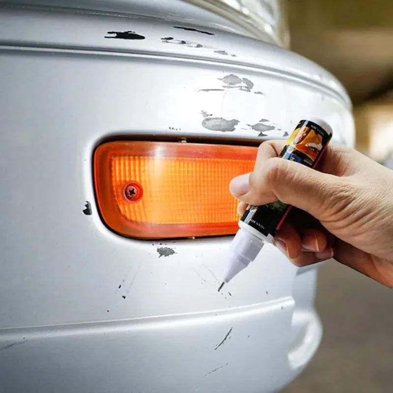 ScratchShield™ — Stellen Sie den makellosen Glanz Ihres Autos in Sekunden wieder her