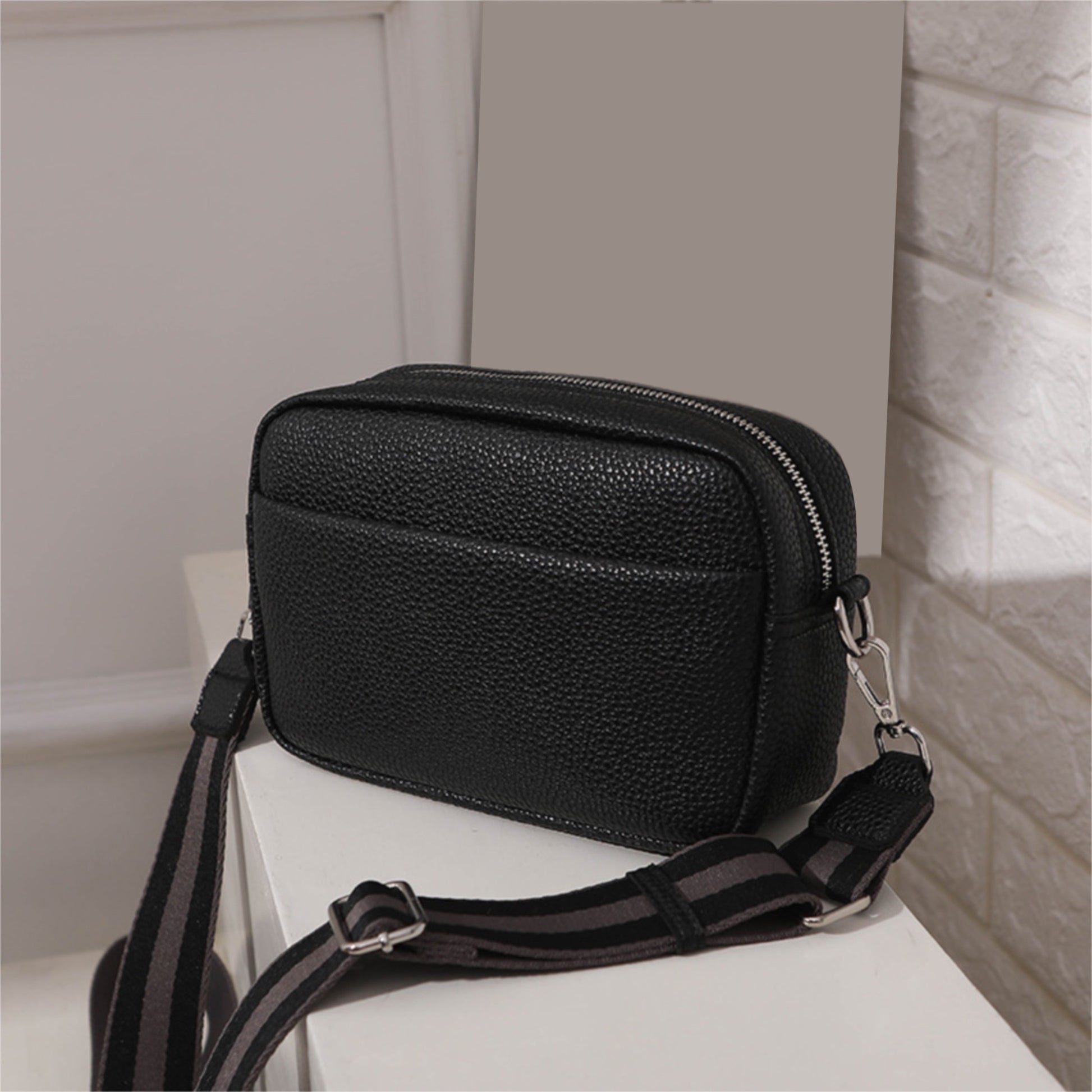 Mystell™ | Leder-Umhängetasche