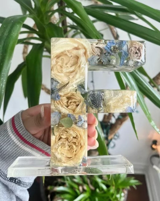 FloraGlow™ | Handgefertigtes Blumen-Nachtlicht für eine traumhafte Atmosphäre