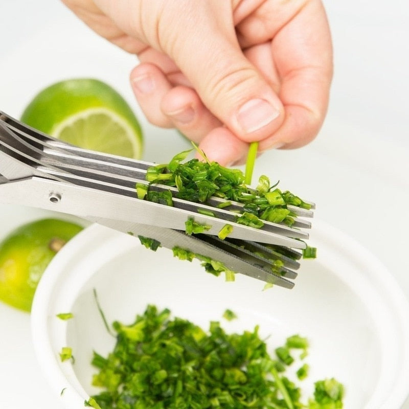 UltraCutter™ Salatschere mit 5 Klingen 1+1 GRATIS