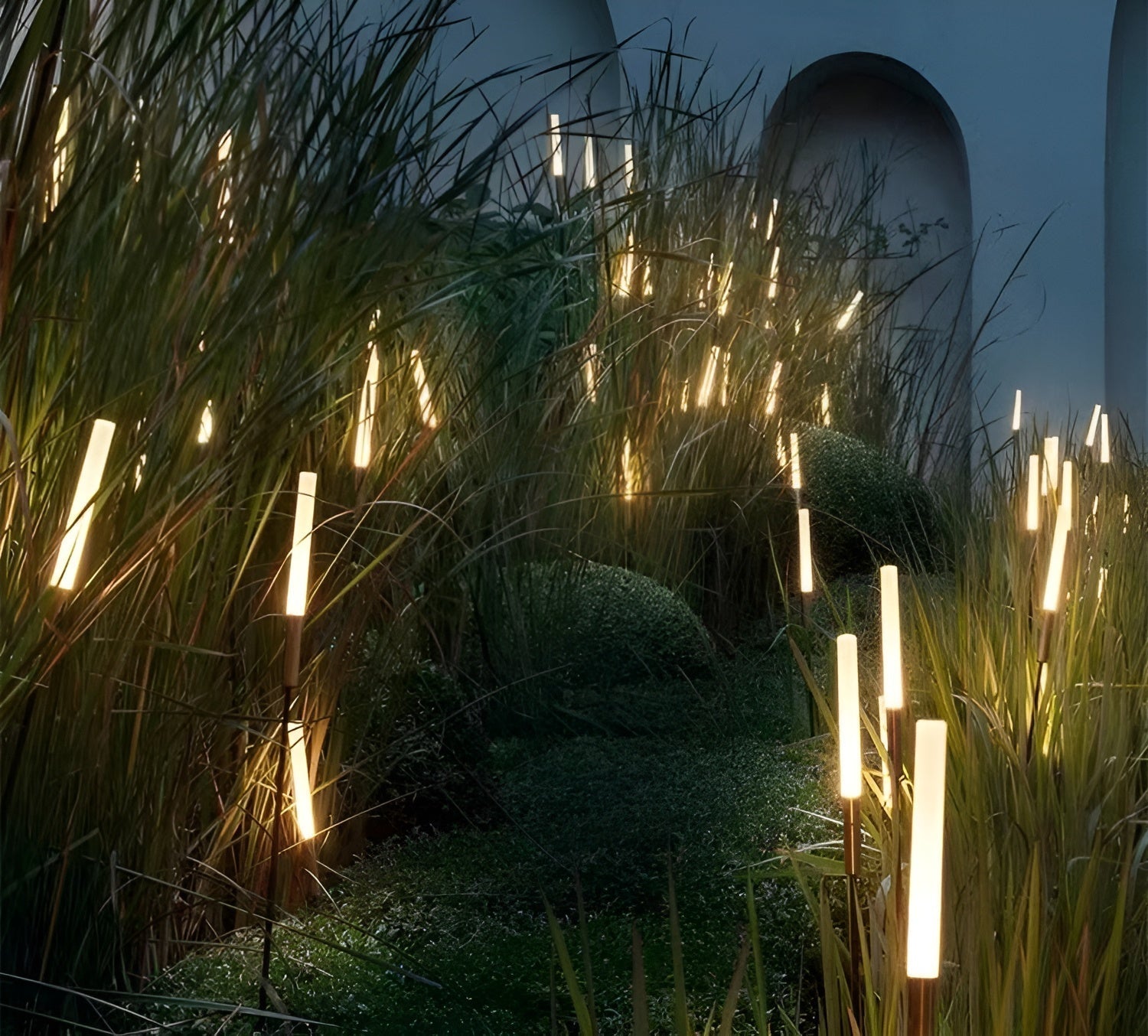 LightRod | Solar Gartenleuchte | Modernes Design & Wetterfest | 50 % Rabatt