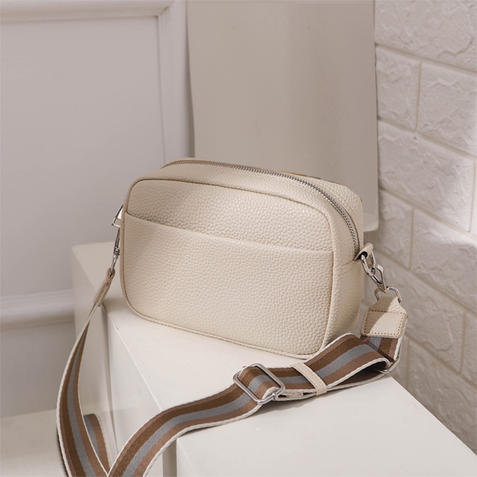 Mystell™ | Leder-Umhängetasche