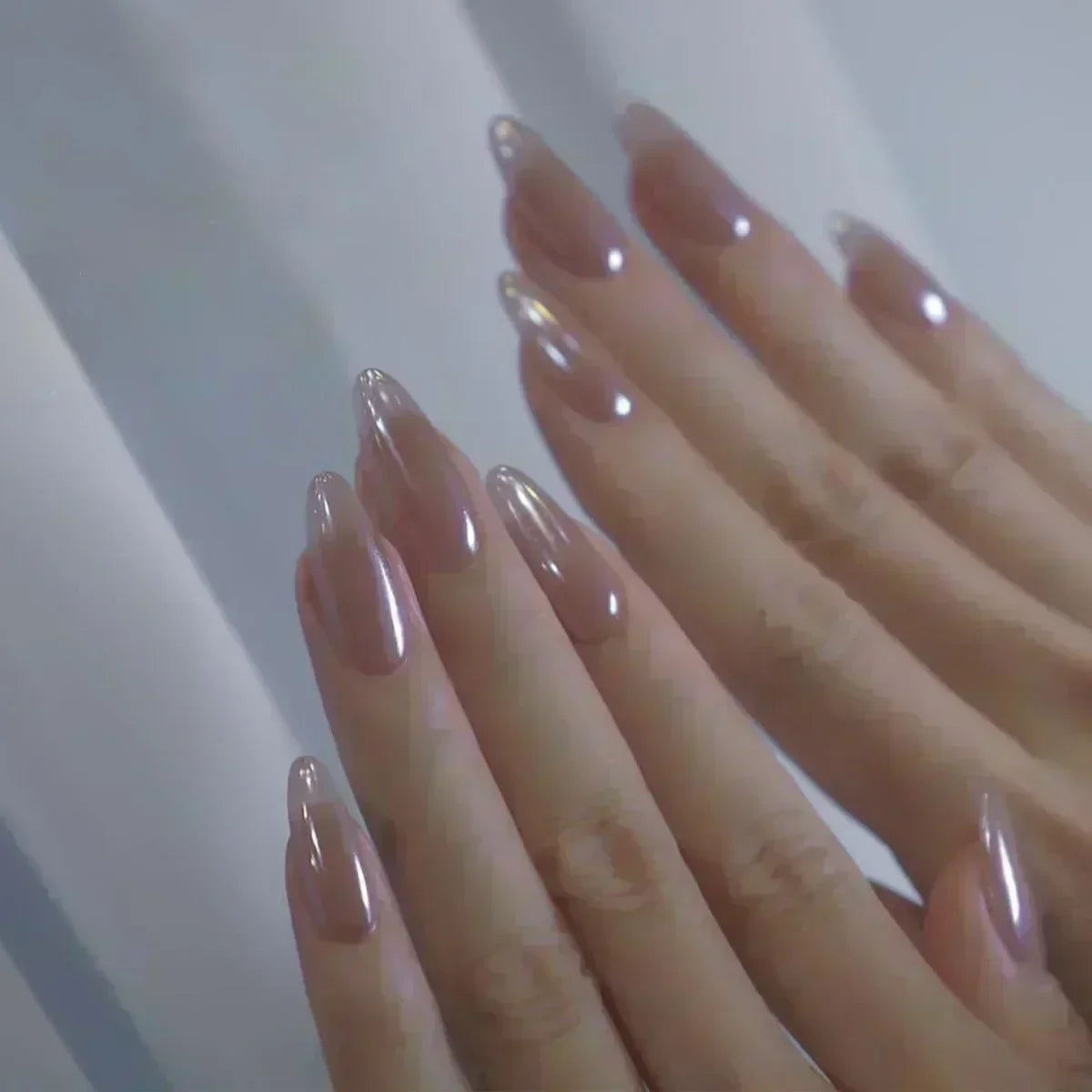 Lustrella™ - Stilvolles kurzes Fake-Nägel-Set