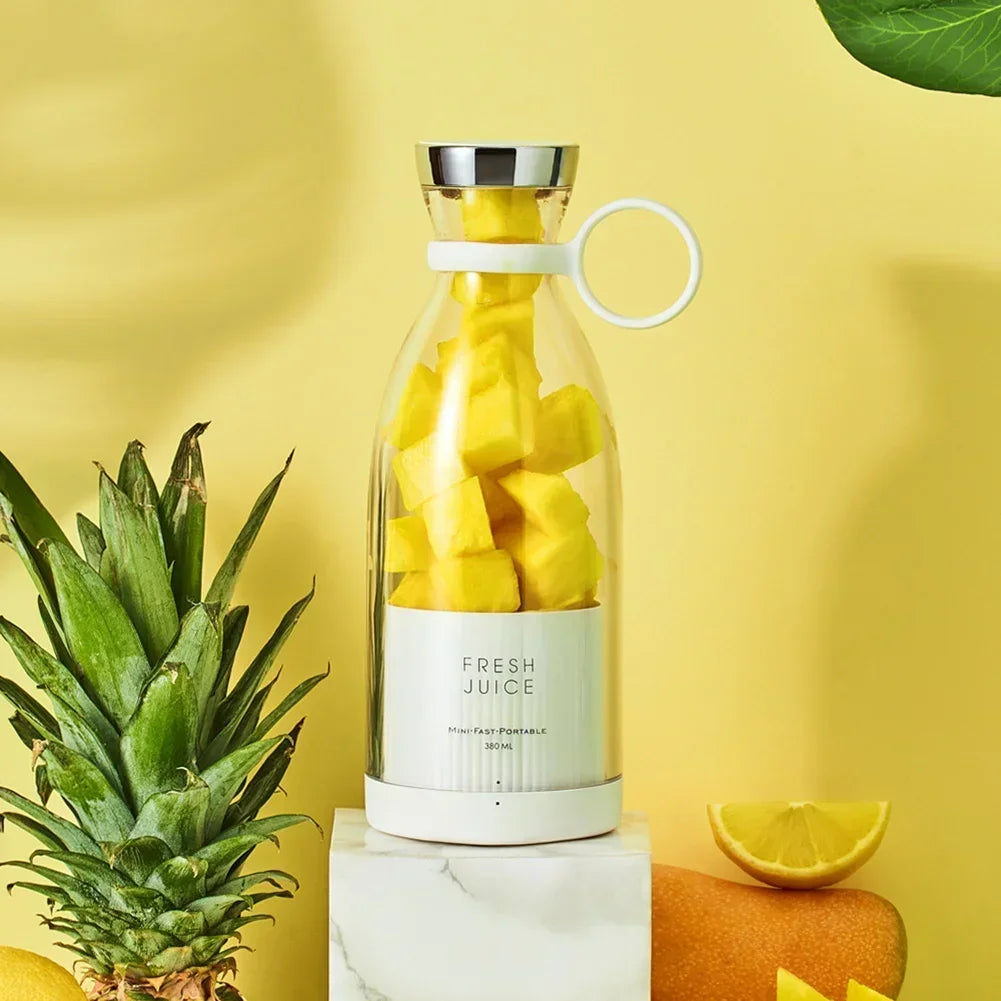 Blendio™ – Bereite überall im Handumdrehen frische Smoothies zu