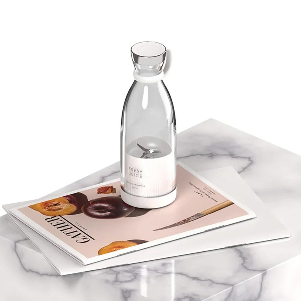 Blendio™ – Bereite überall im Handumdrehen frische Smoothies zu