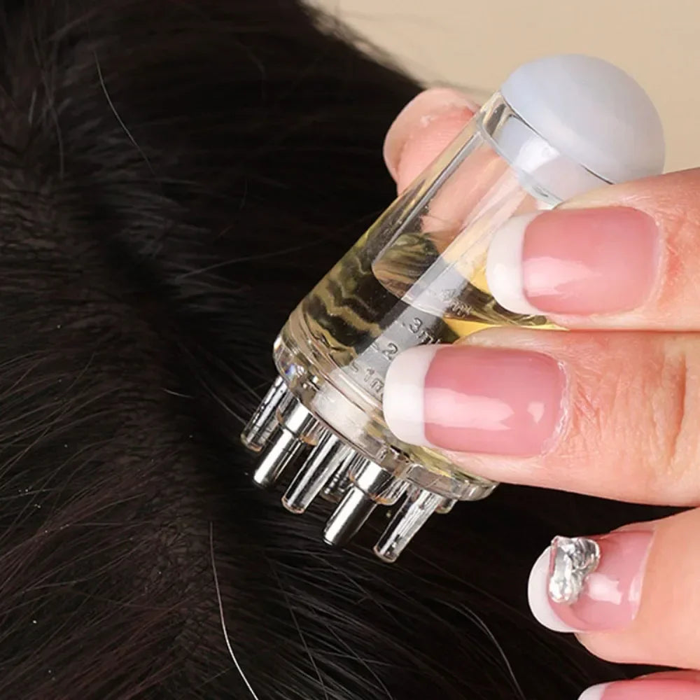 Tragbarer Mini-Kopfhautmassage-Kamm mit Flüssigkeitsapplikator für ätherische Öle