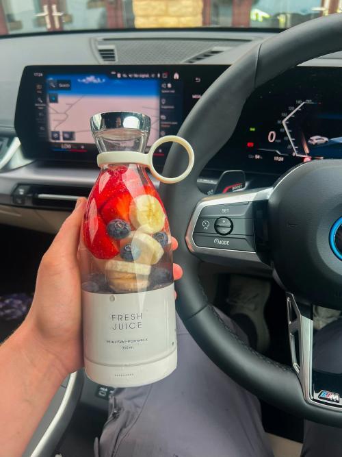 Tragbarer Mixer | Kabellos & Wiederaufladbar | 4-Klingen Power | 350 ml